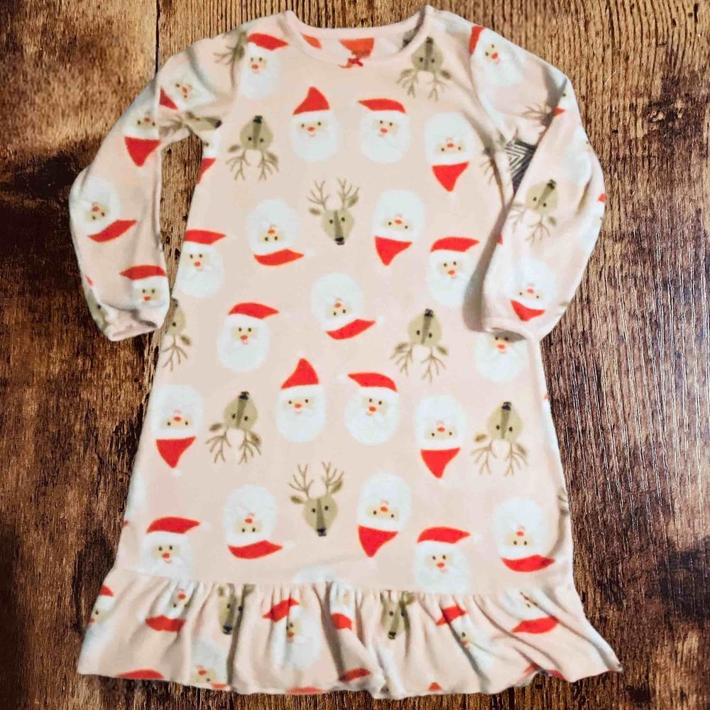 Carter’s Little Girl’s 4-5A Christmas Reindeer Night Gown